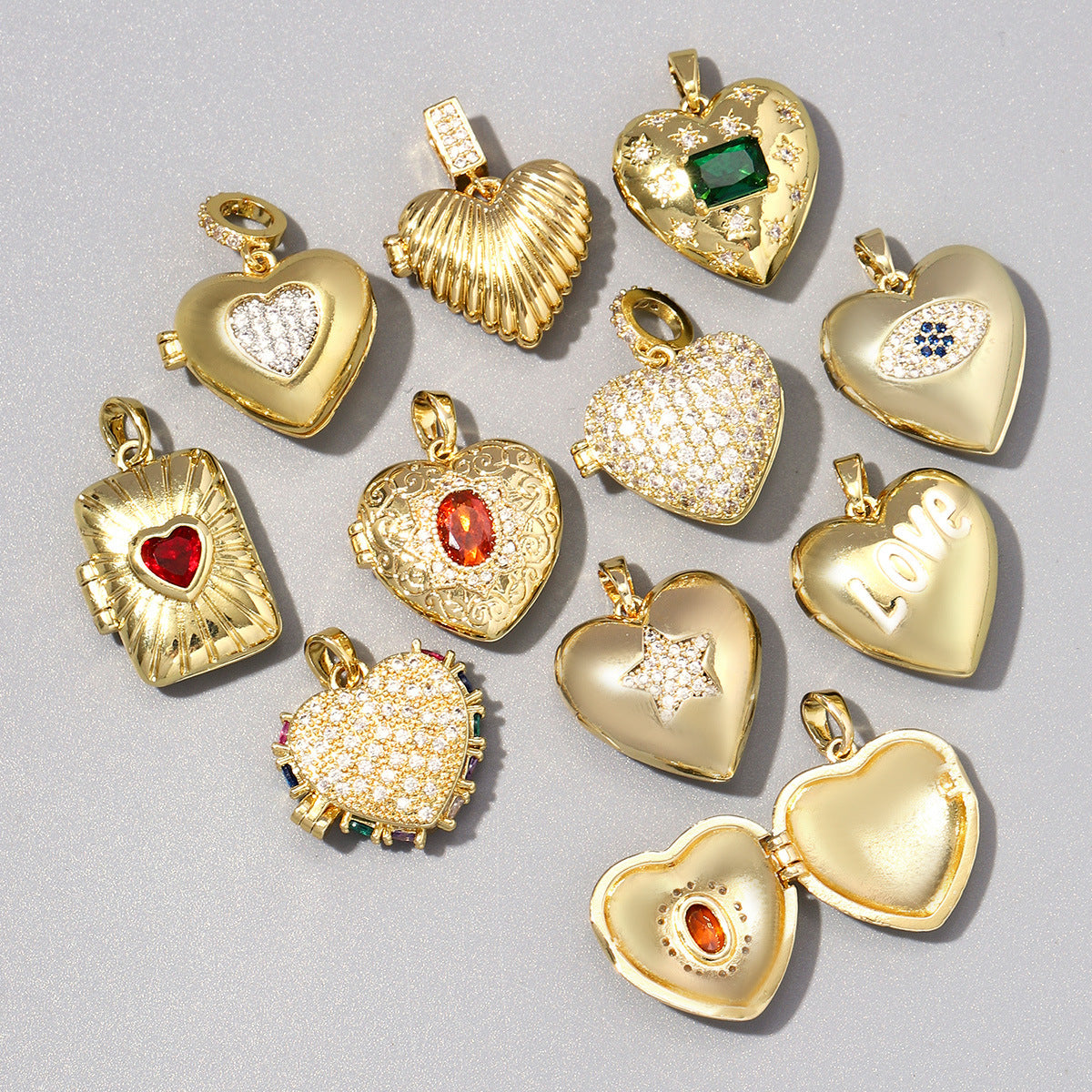 Custom Memorial Jewelry with Smart Chip
