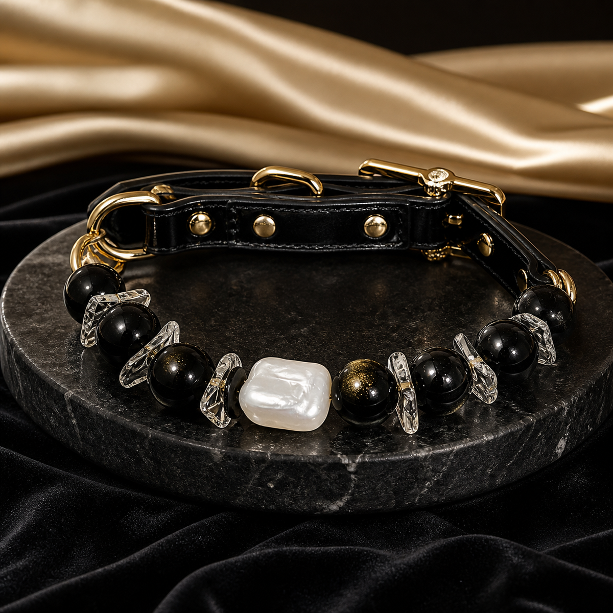 The King — Personalized Crystal Leather Pet Collar
