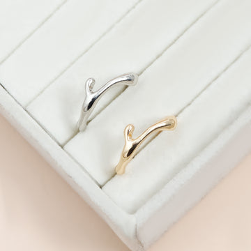 Vintage Line Irregular Ring