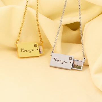 Personalised Pull-Out Photo NFC Memorial Necklace